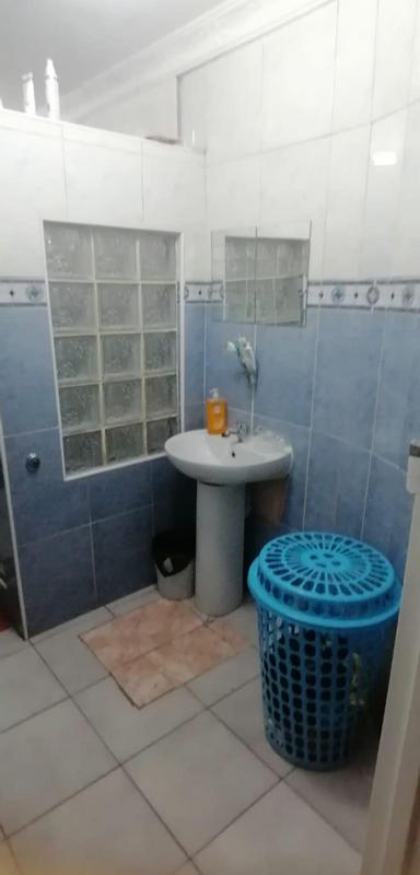 5 Bedroom Property for Sale in Rocklands Western Cape